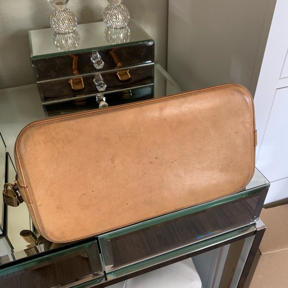 SOLD! AUTHENTIC Louis Vuitton Alma PM Bag - Picture 7 of 8